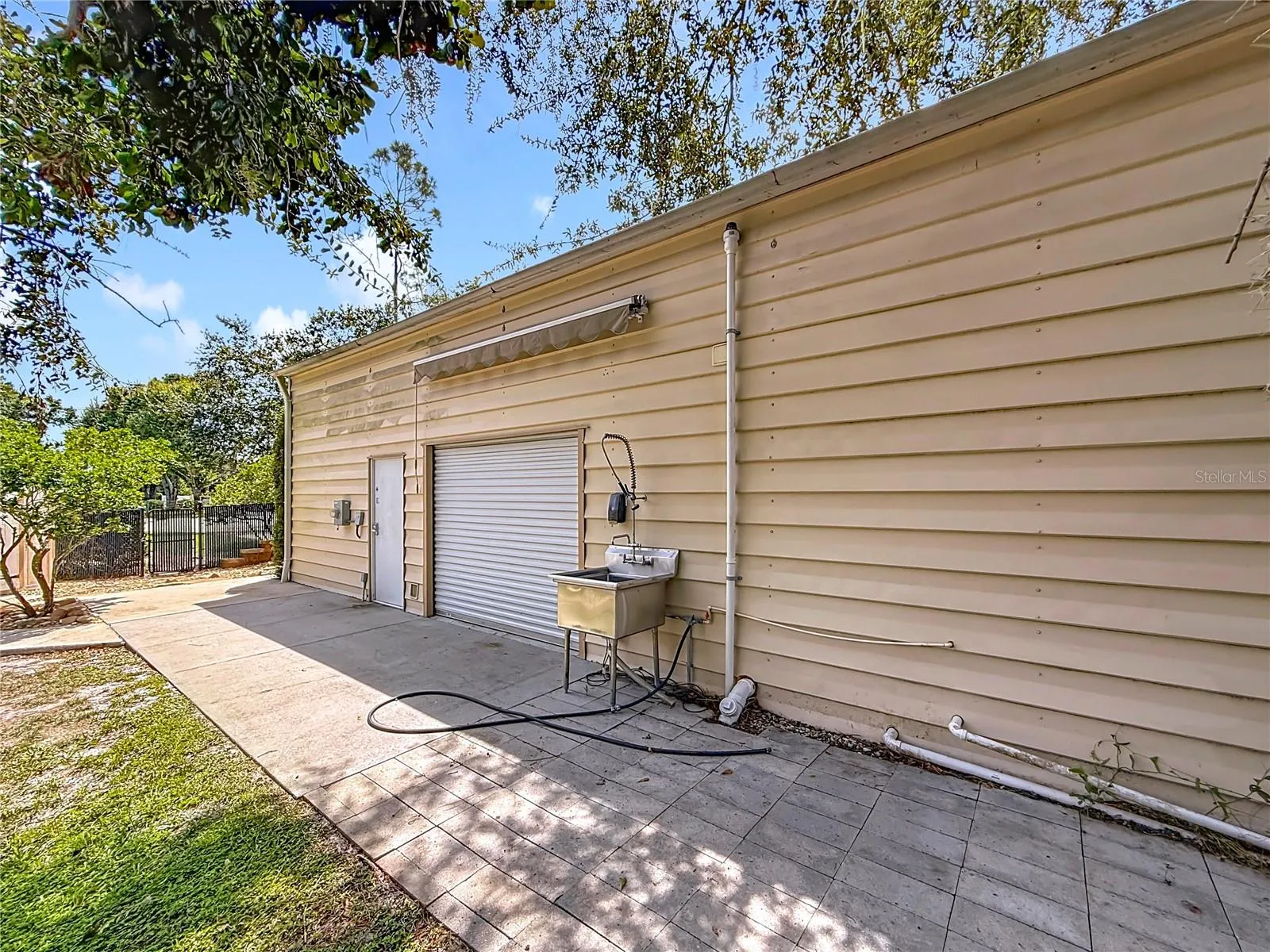 5504 OAKWAY DR