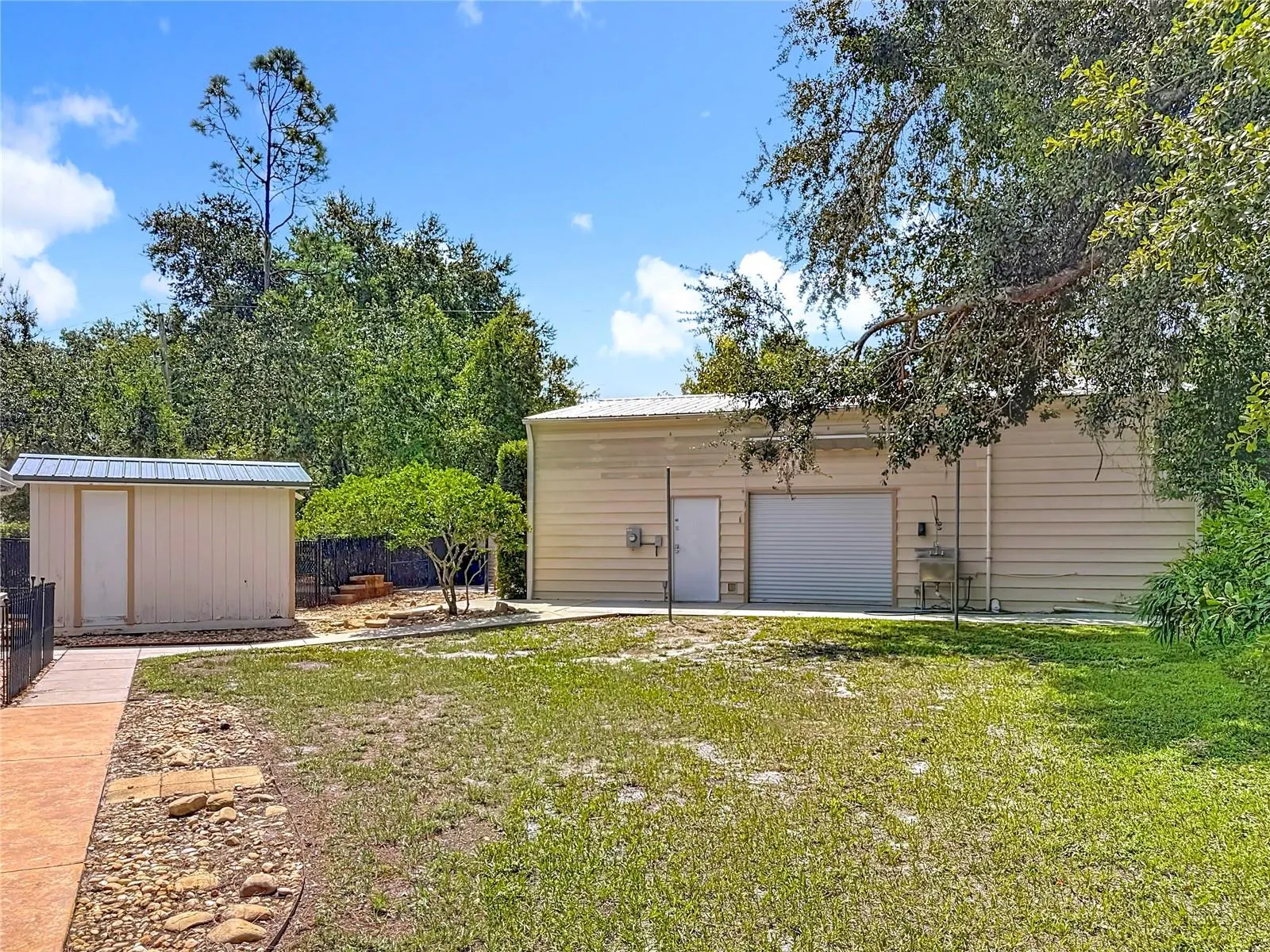 5504 OAKWAY DR