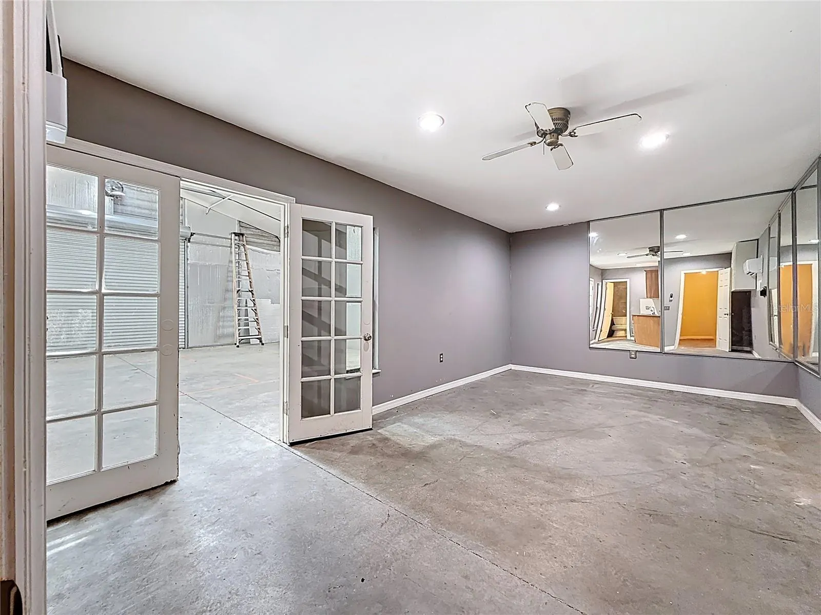 5504 OAKWAY DR