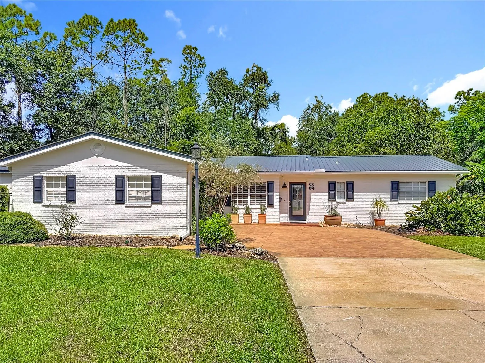 5504 OAKWAY DR