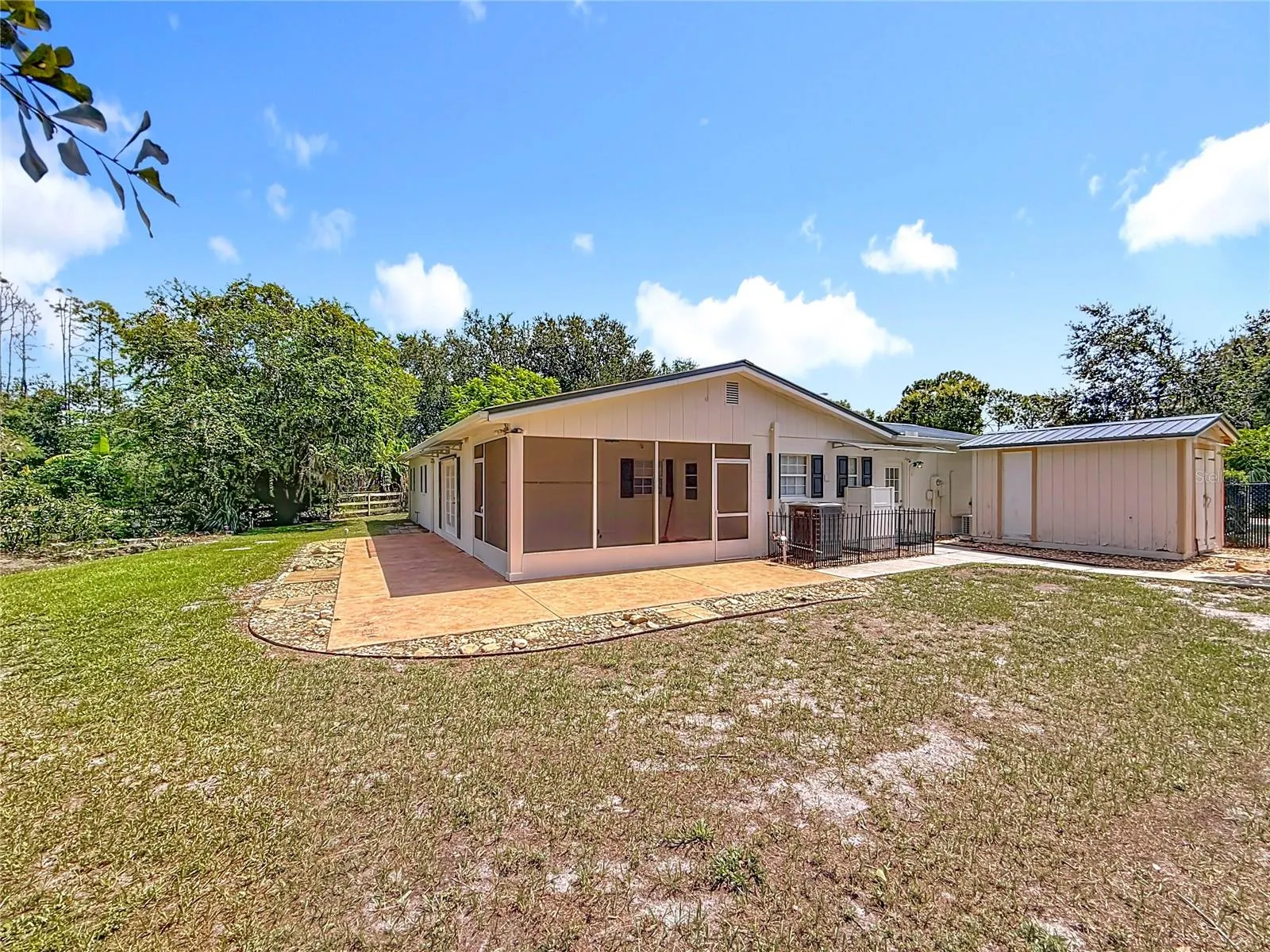 5504 OAKWAY DR