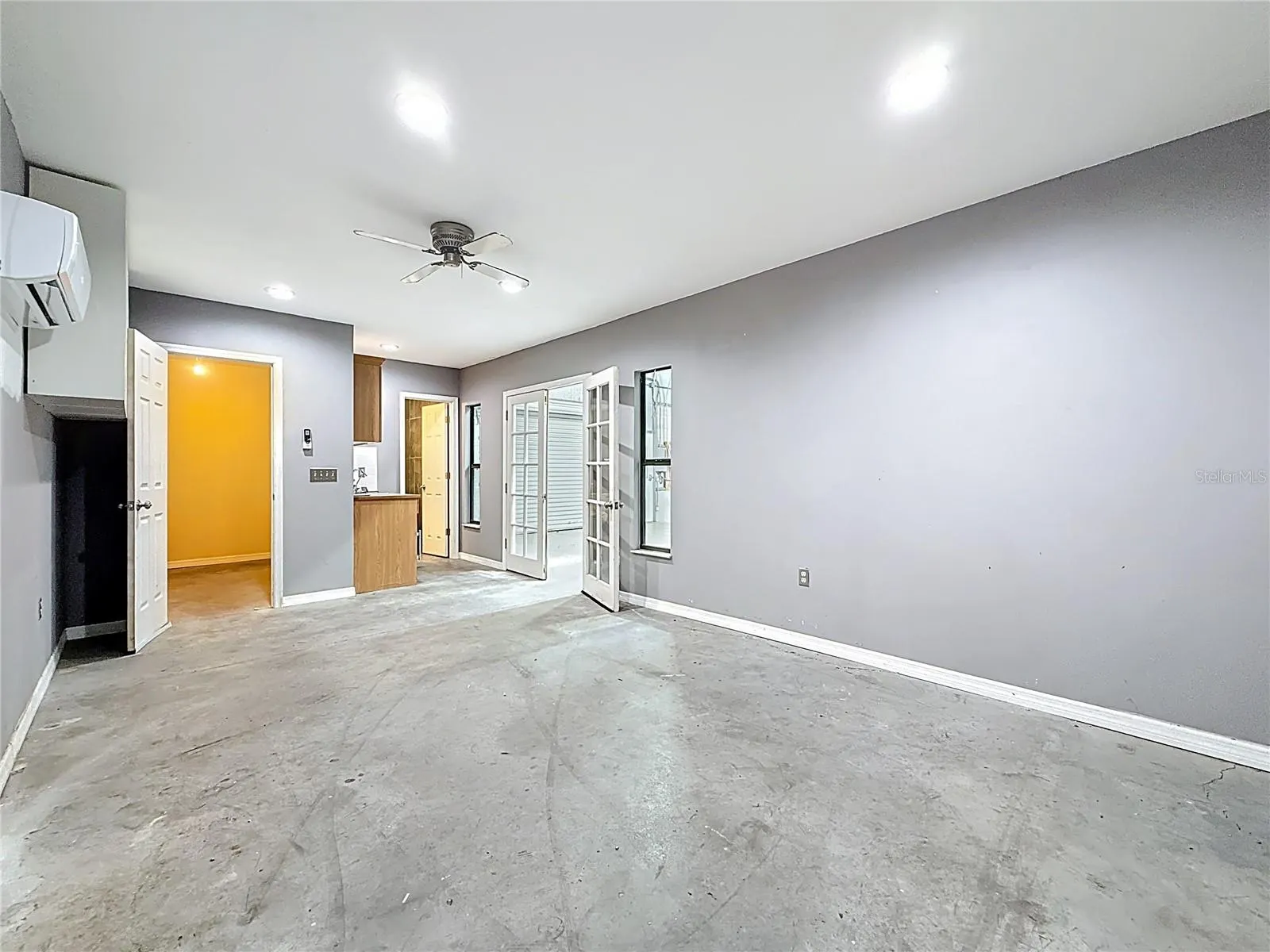 5504 OAKWAY DR
