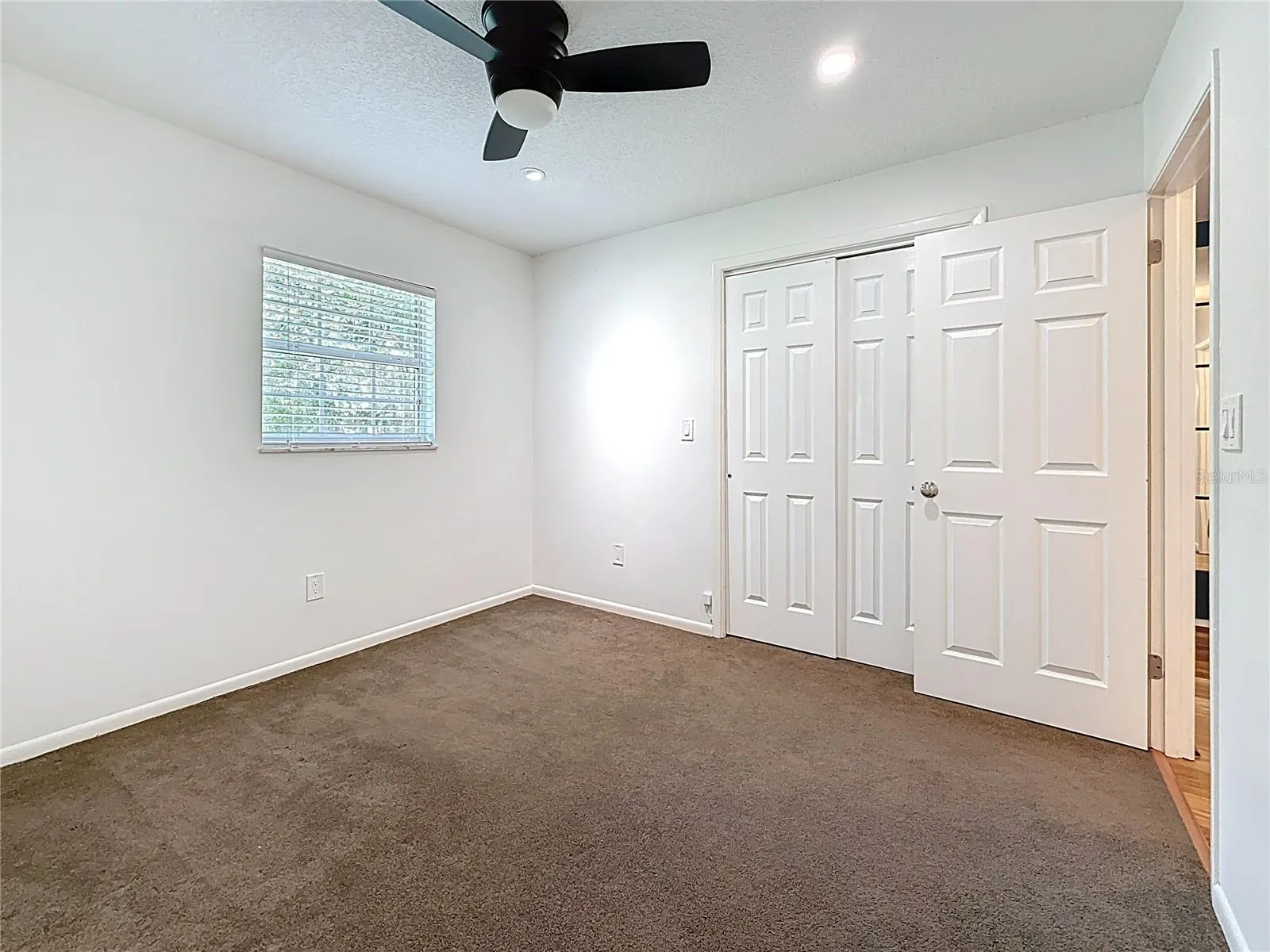 5504 OAKWAY DR