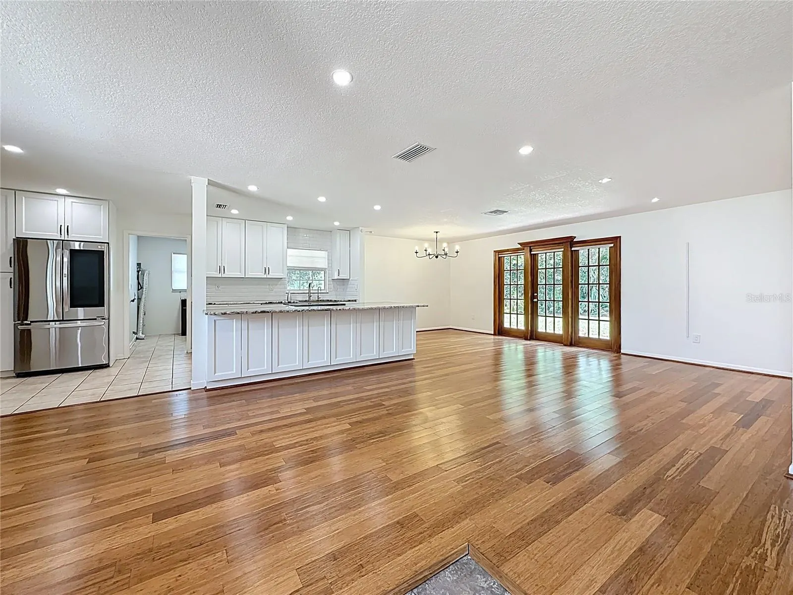 5504 OAKWAY DR