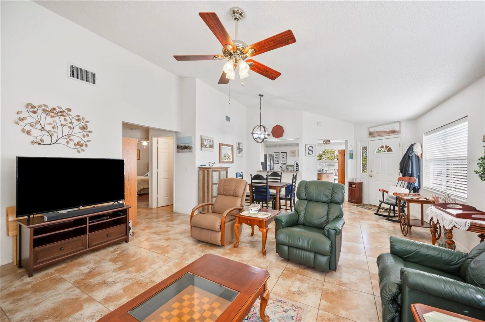 701 REFLECTIONS DR