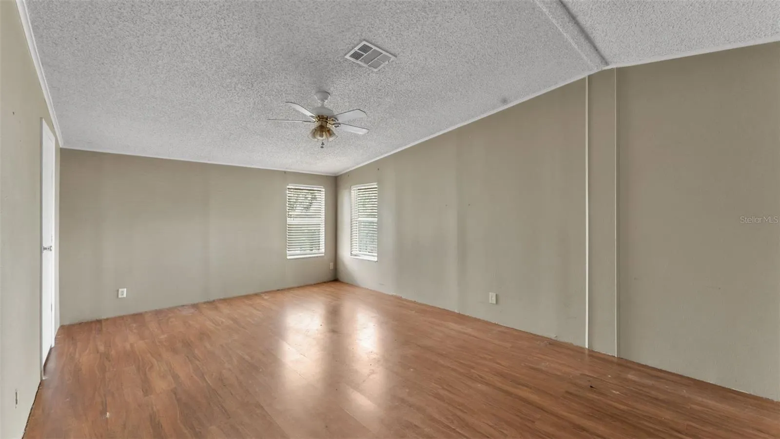 1317 ASHLEE CT