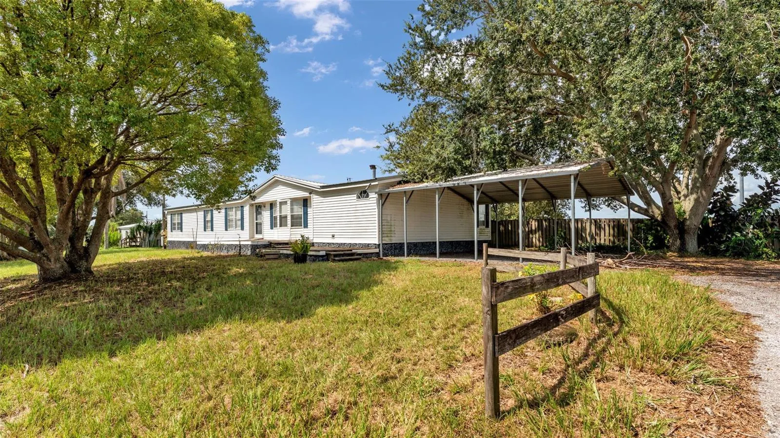 1317 ASHLEE CT