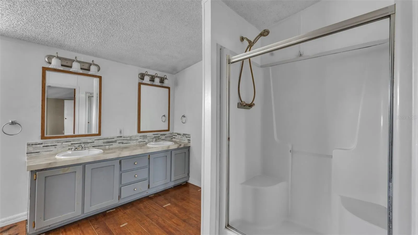 1317 ASHLEE CT