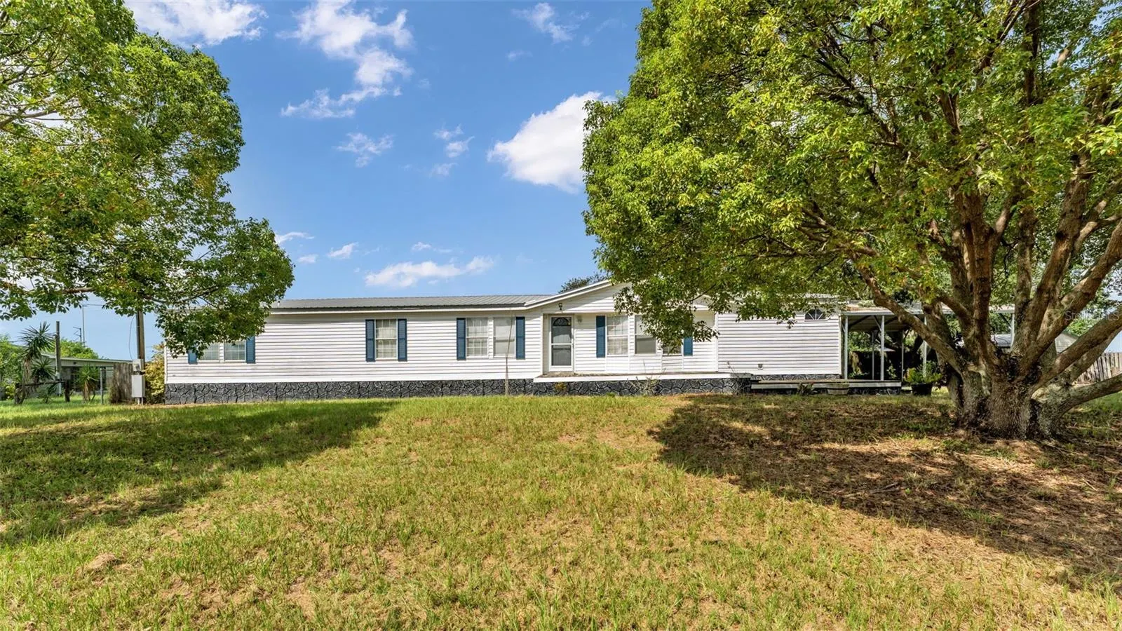 1317 ASHLEE CT