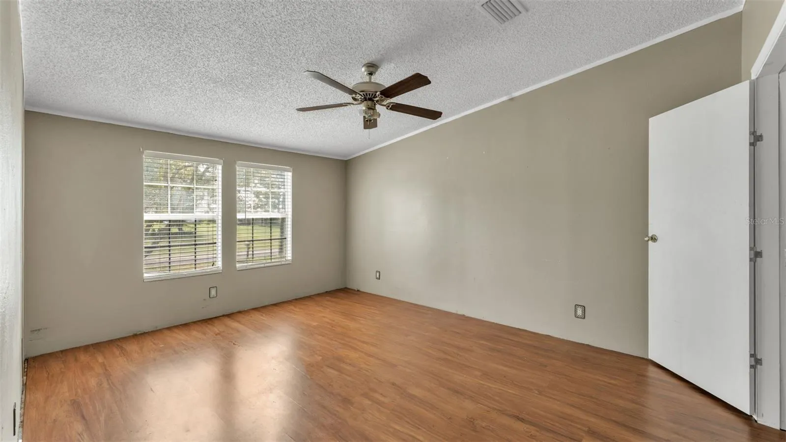 1317 ASHLEE CT
