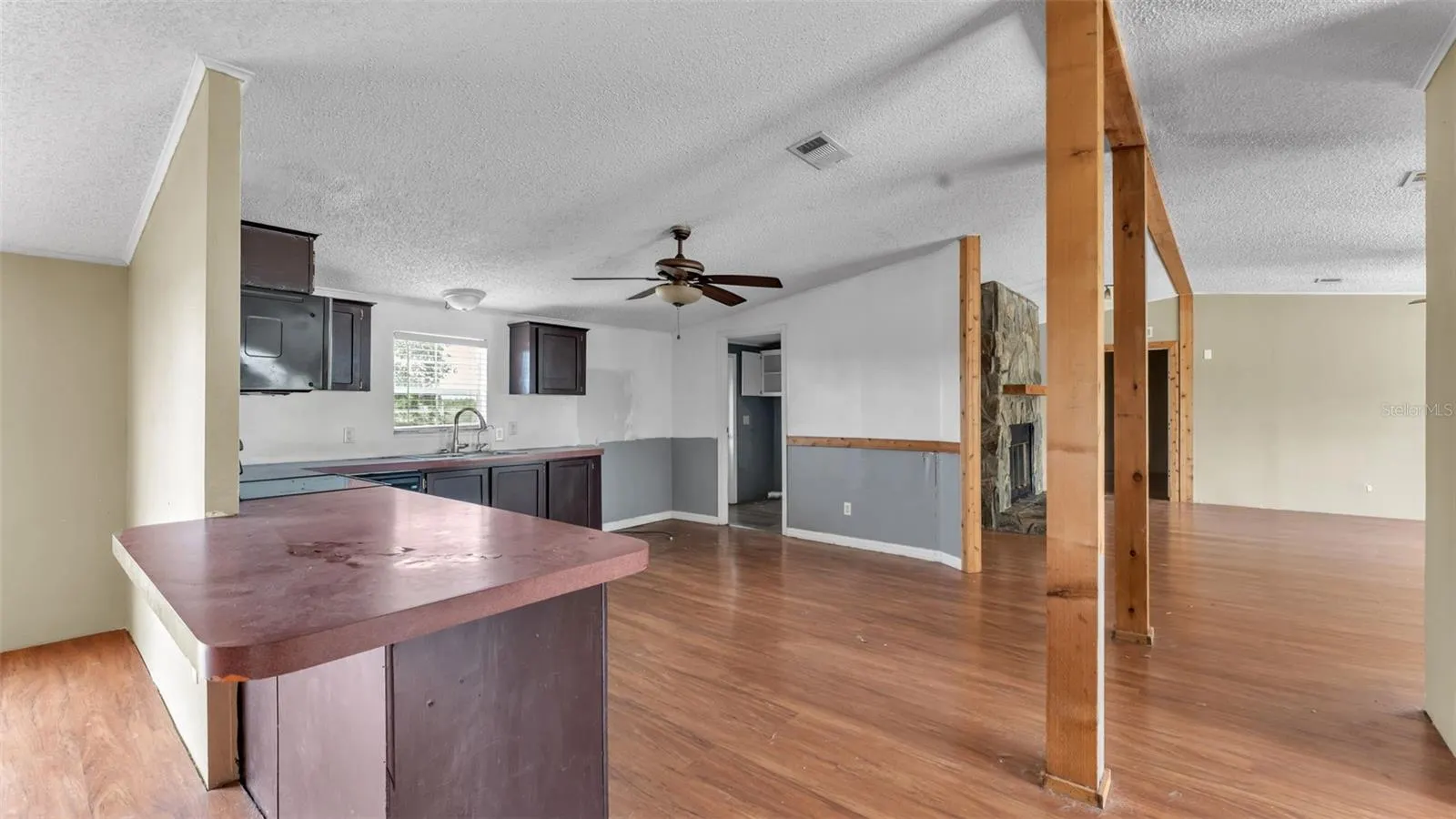 1317 ASHLEE CT