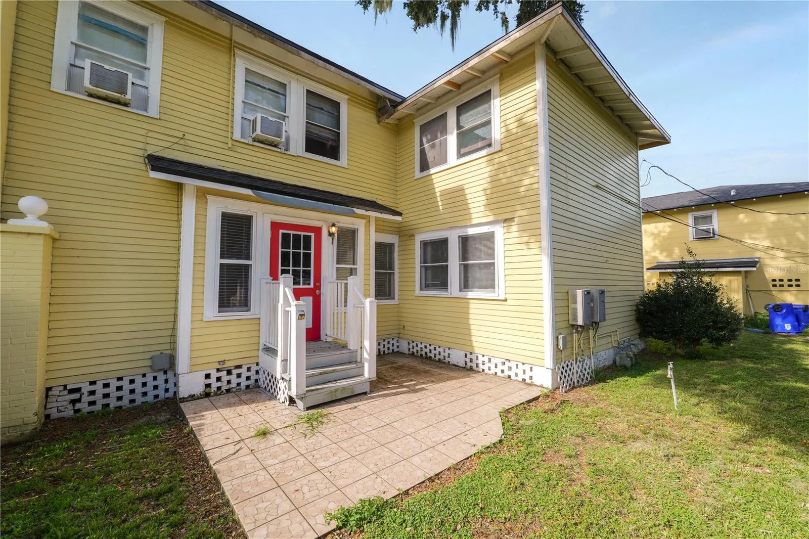 817 SOUTH BLVD