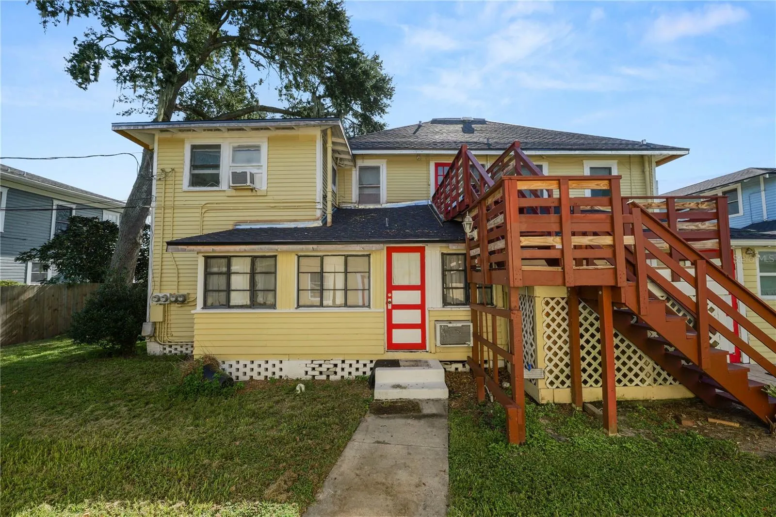 817 SOUTH BLVD