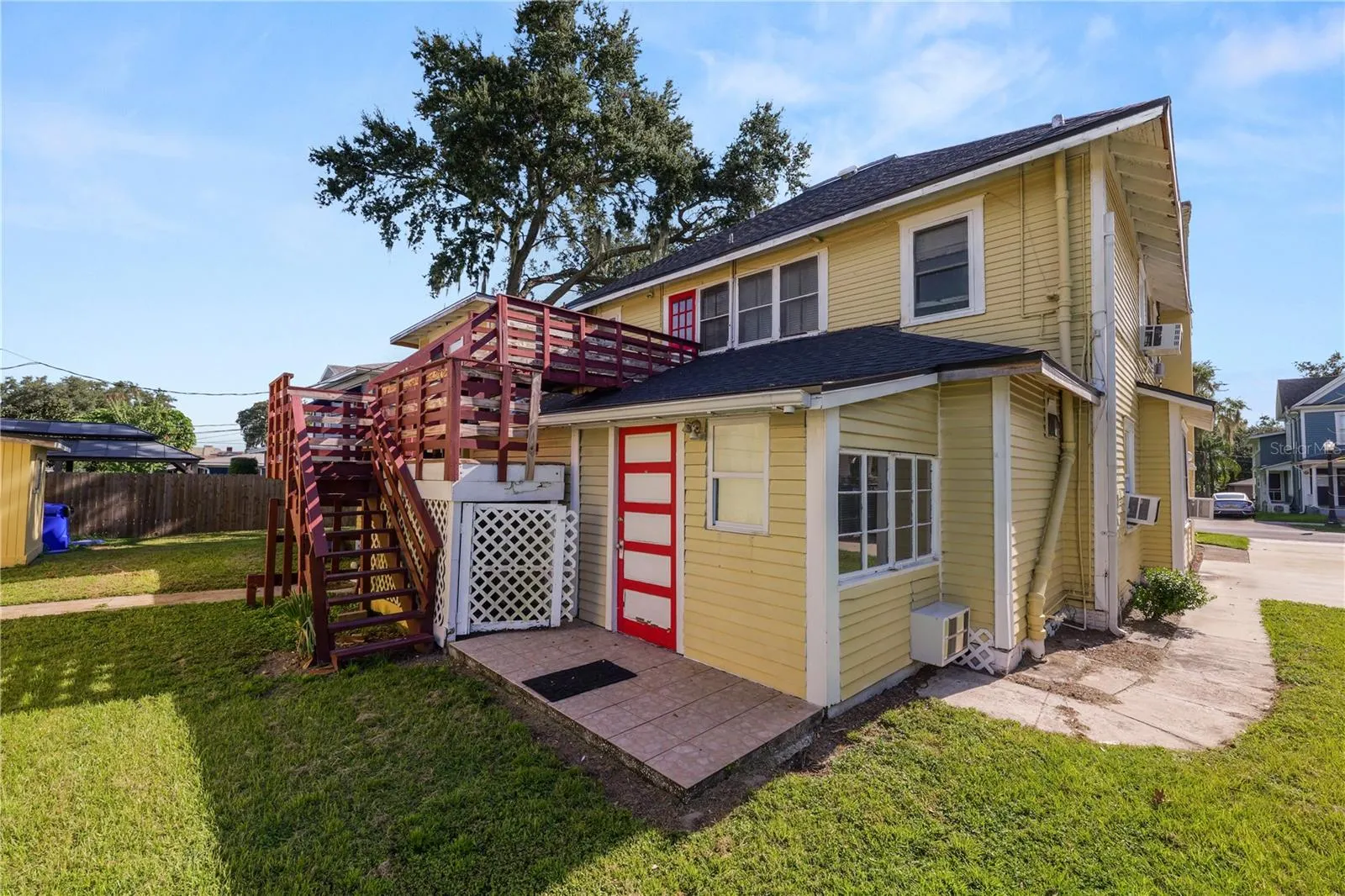 817 SOUTH BLVD