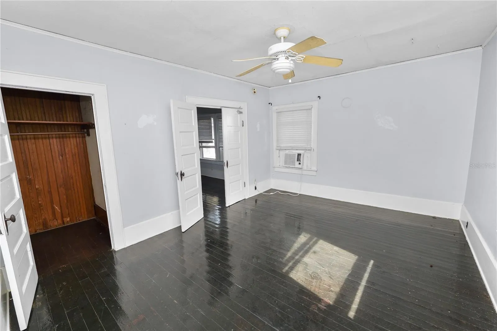 817 SOUTH BLVD