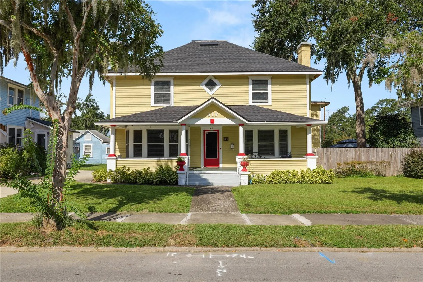 817 SOUTH BLVD