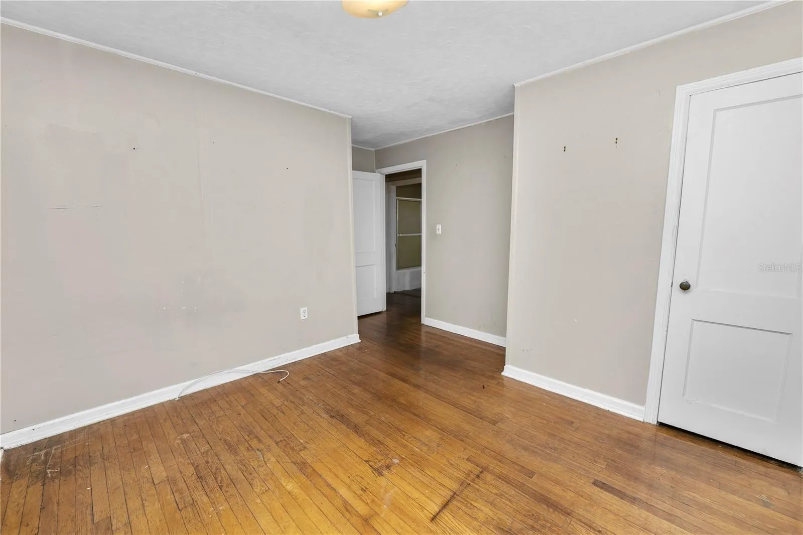 817 SOUTH BLVD