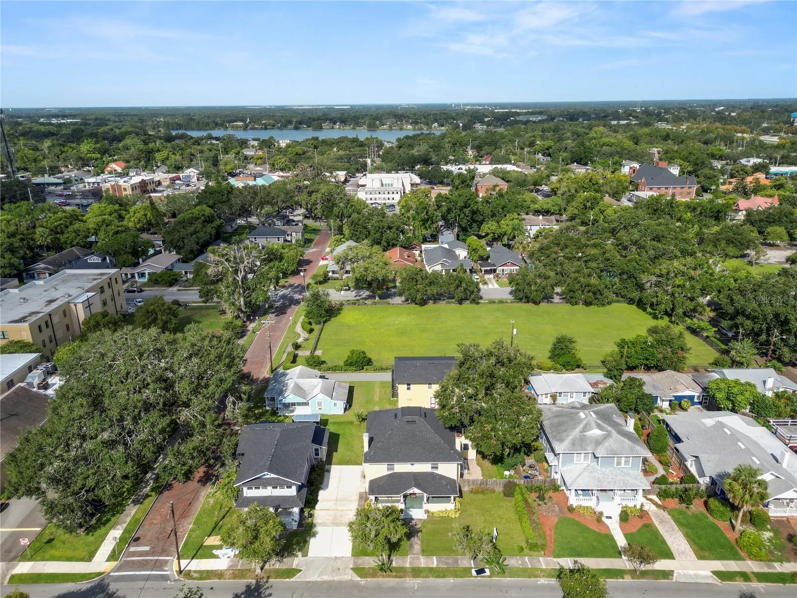 817 SOUTH BLVD