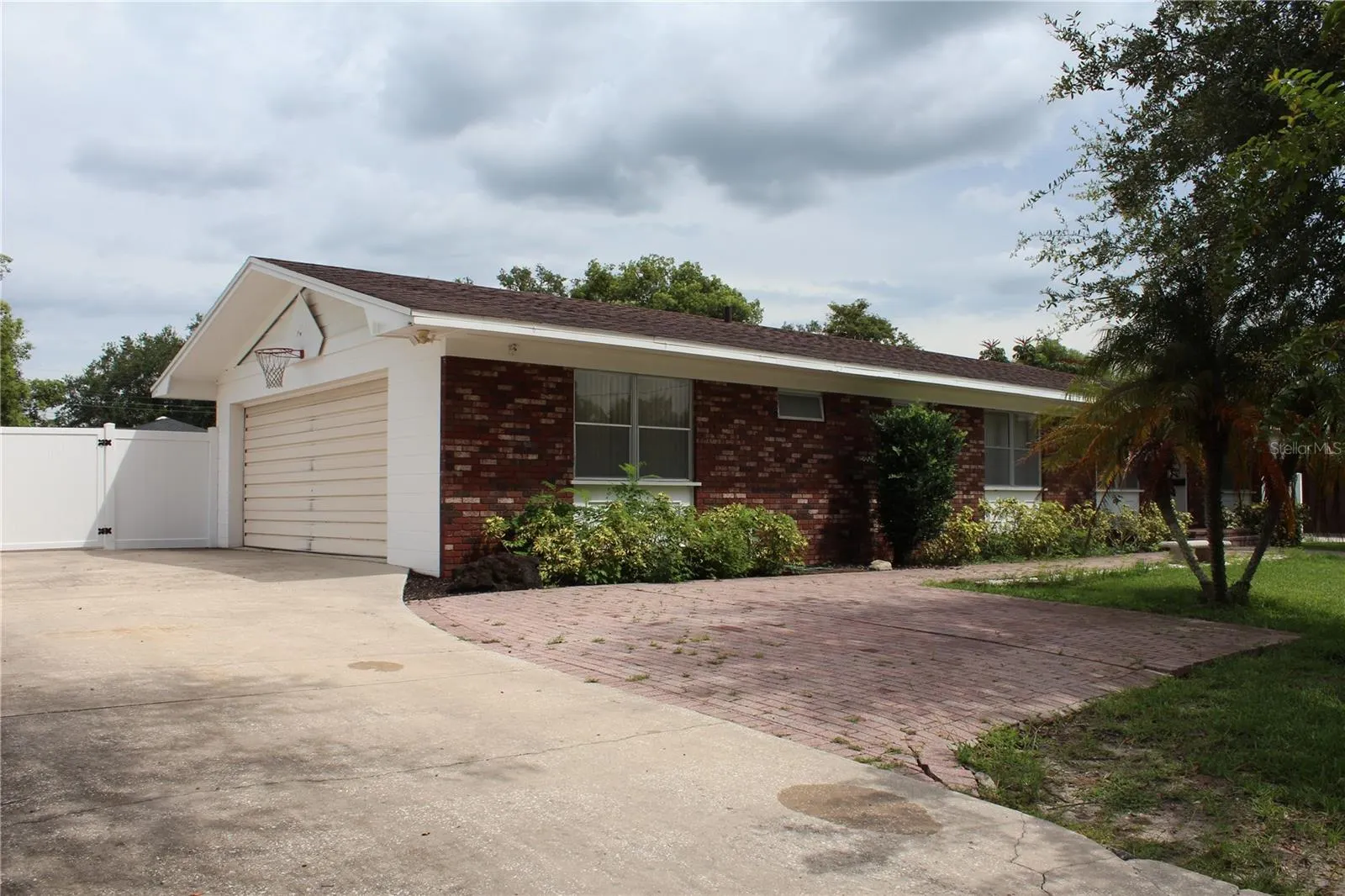 3016 CAROLINA AVE