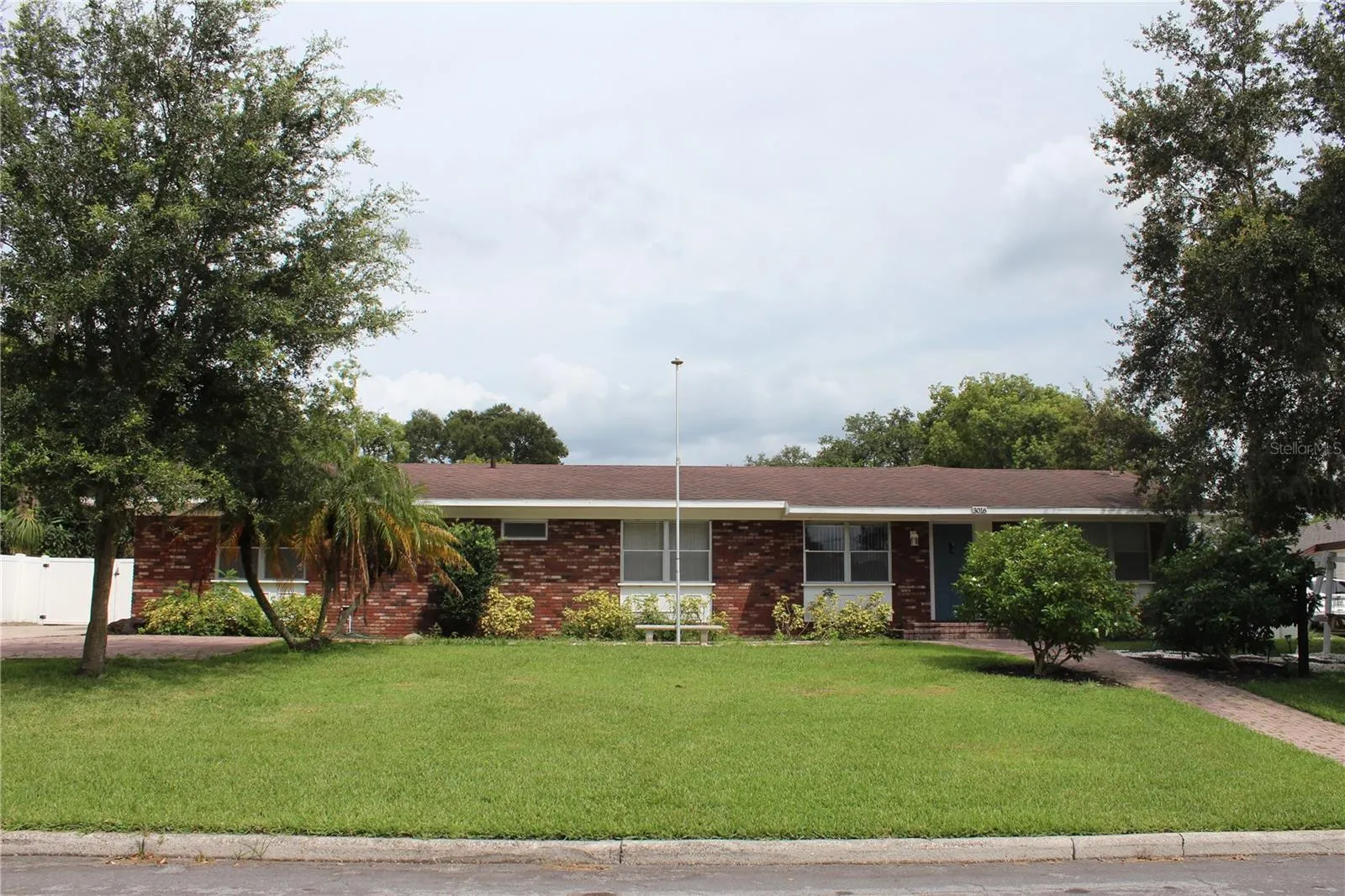 3016 CAROLINA AVE