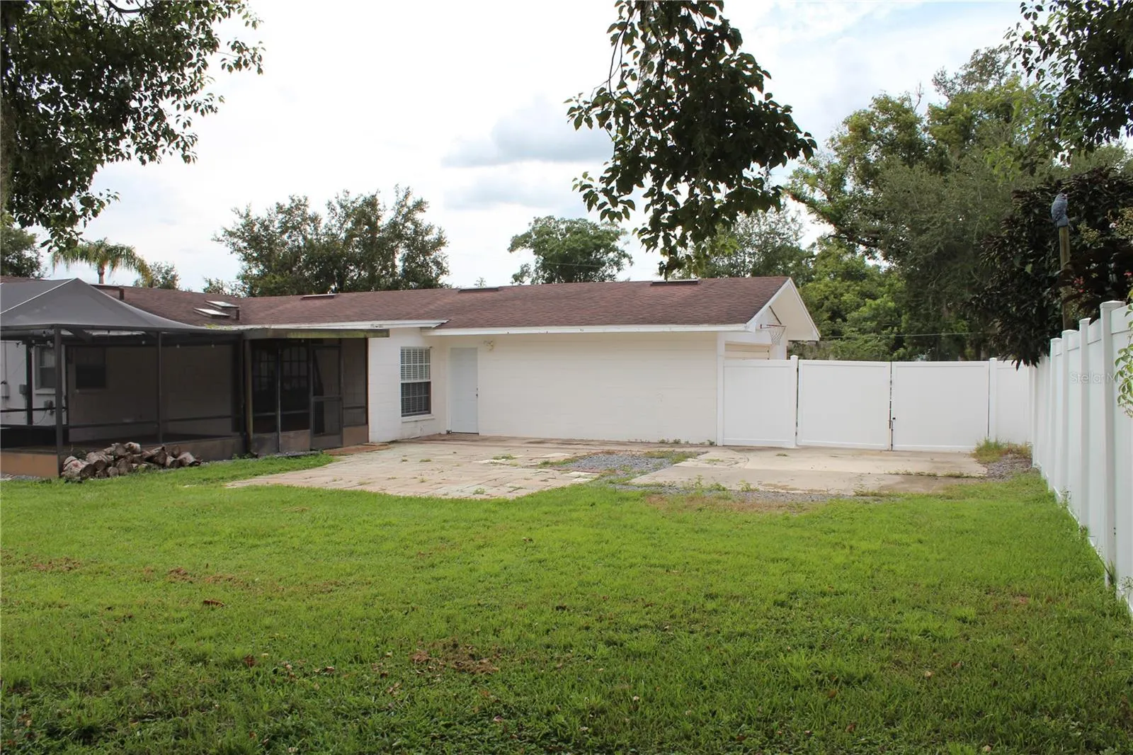 3016 CAROLINA AVE