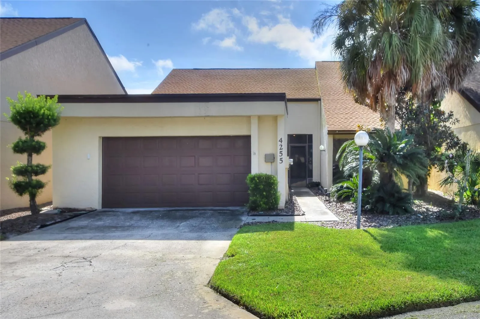 4255 CREEKWOOD LN #4255, #4255