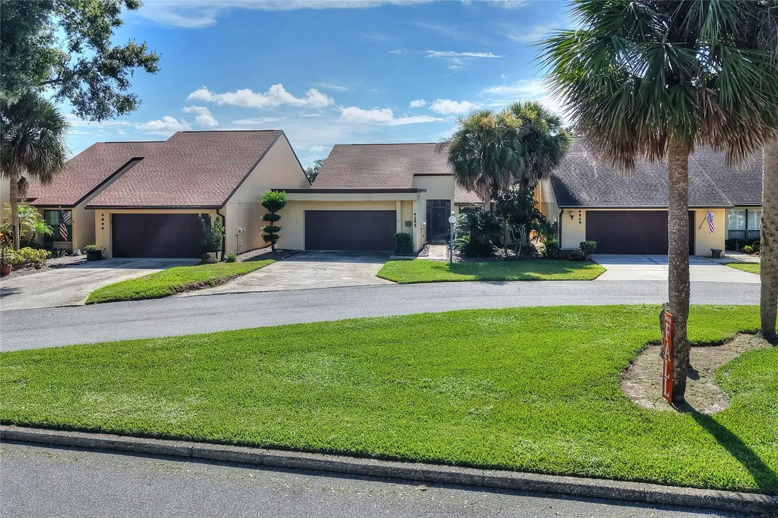 4255 CREEKWOOD LN #4255, #4255