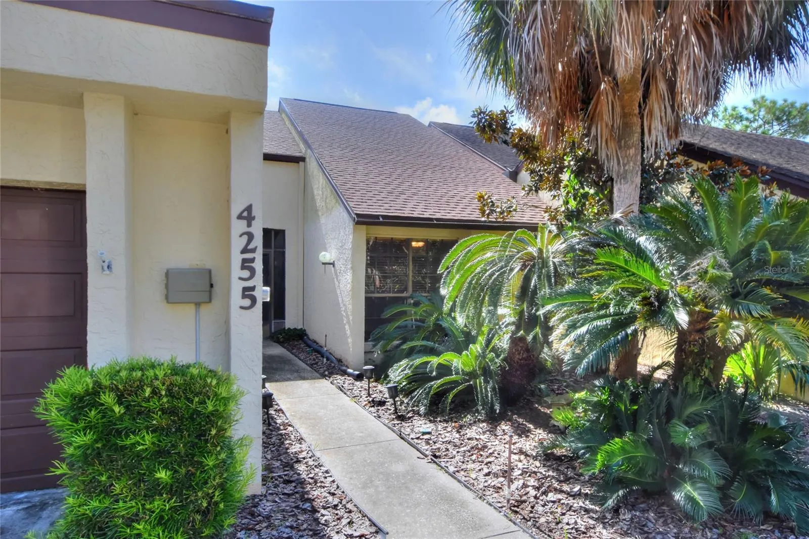 4255 CREEKWOOD LN #4255, #4255