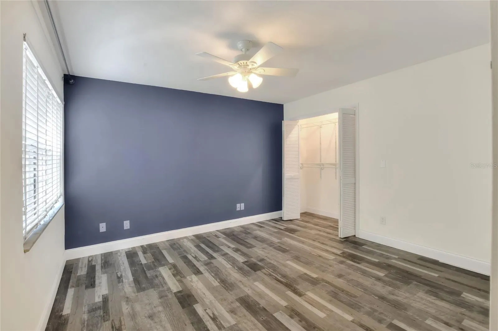 4255 CREEKWOOD LN #4255, #4255