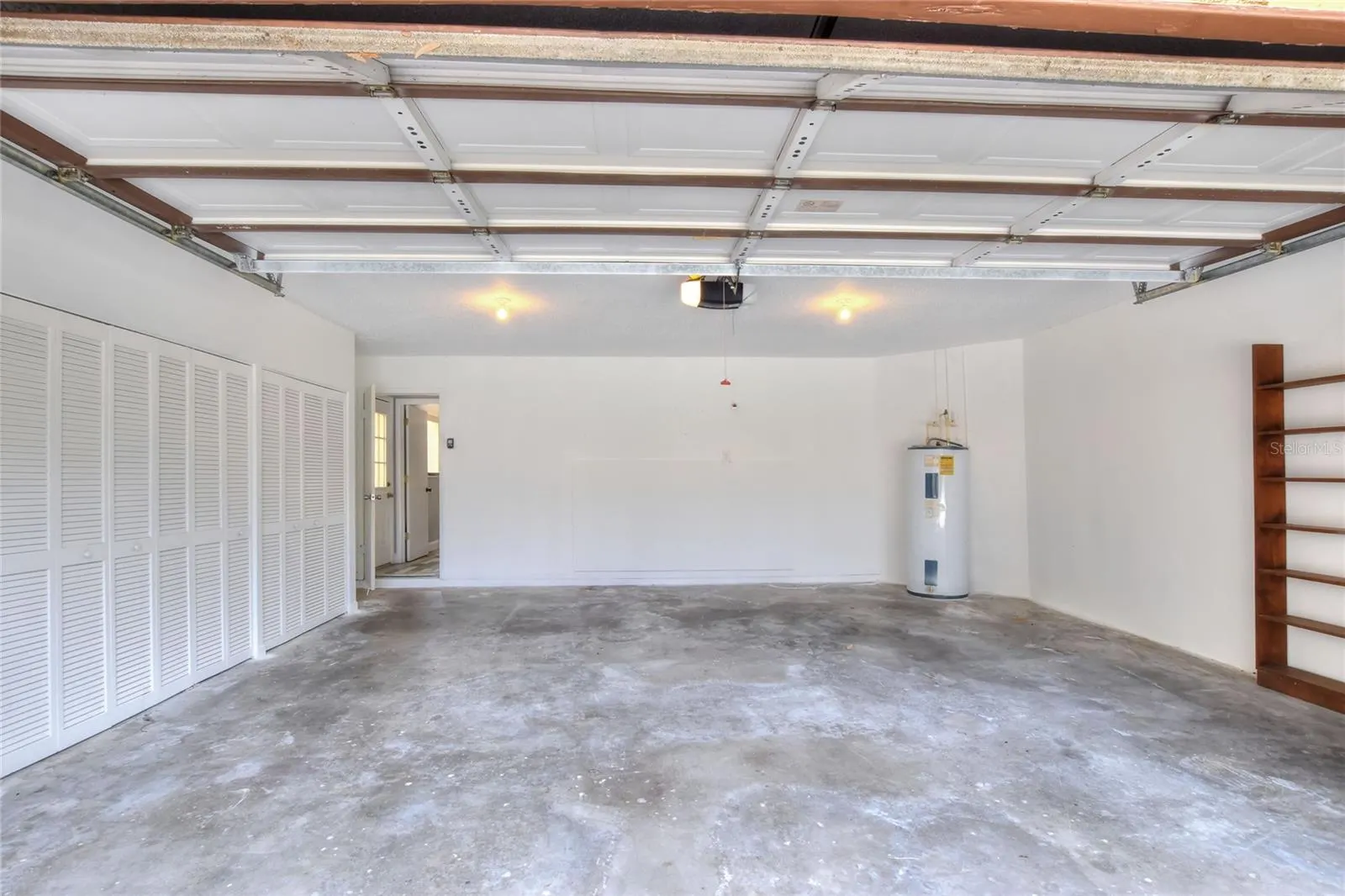 4255 CREEKWOOD LN #4255, #4255