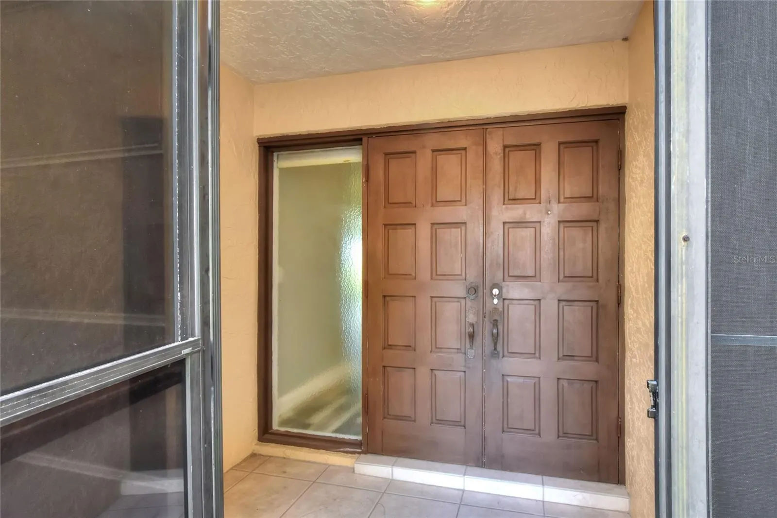 4255 CREEKWOOD LN #4255, #4255