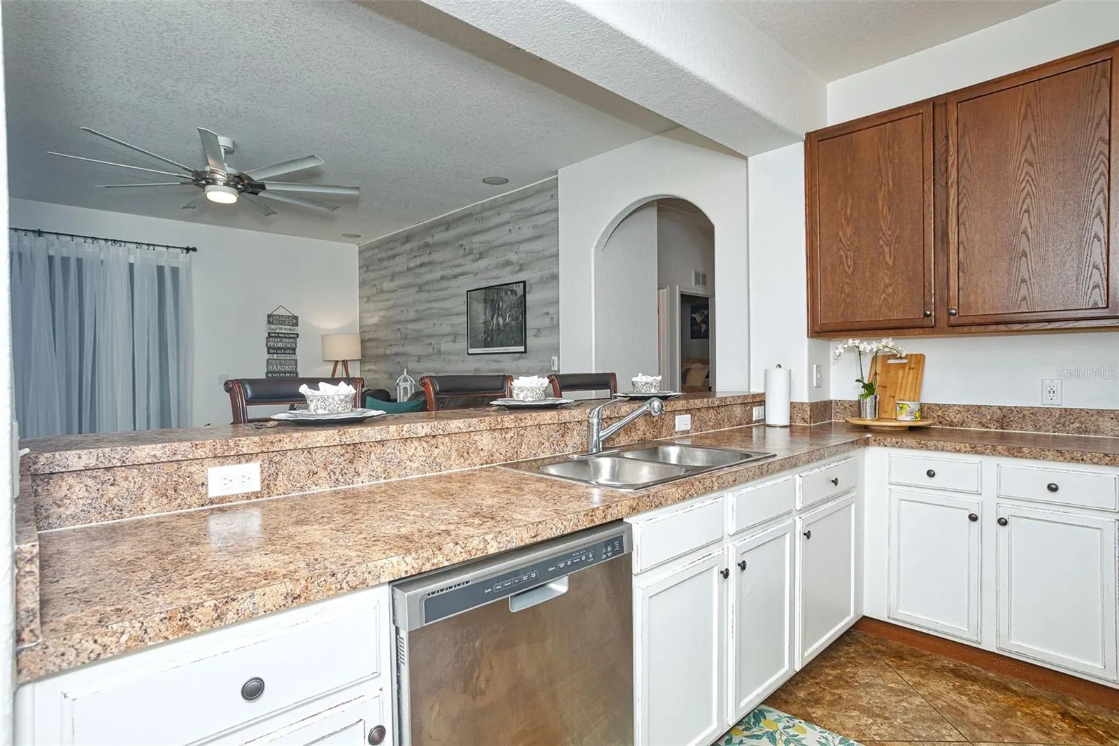 6557 EVERGREEN PARK DR