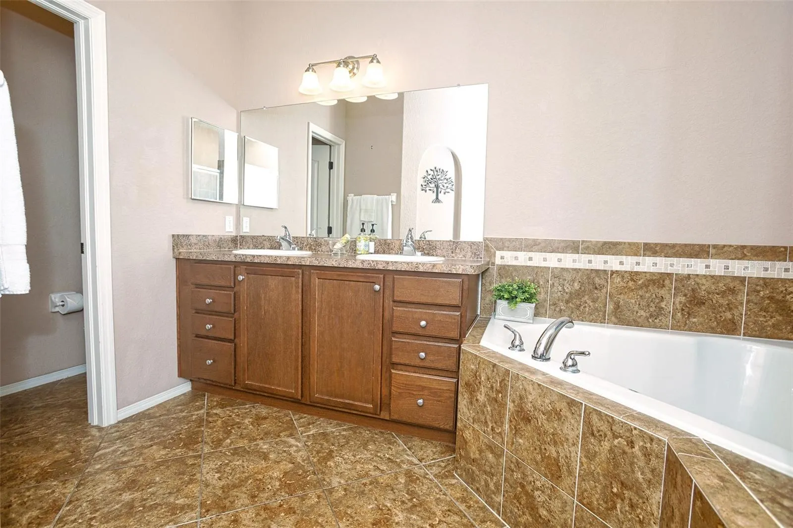 6557 EVERGREEN PARK DR