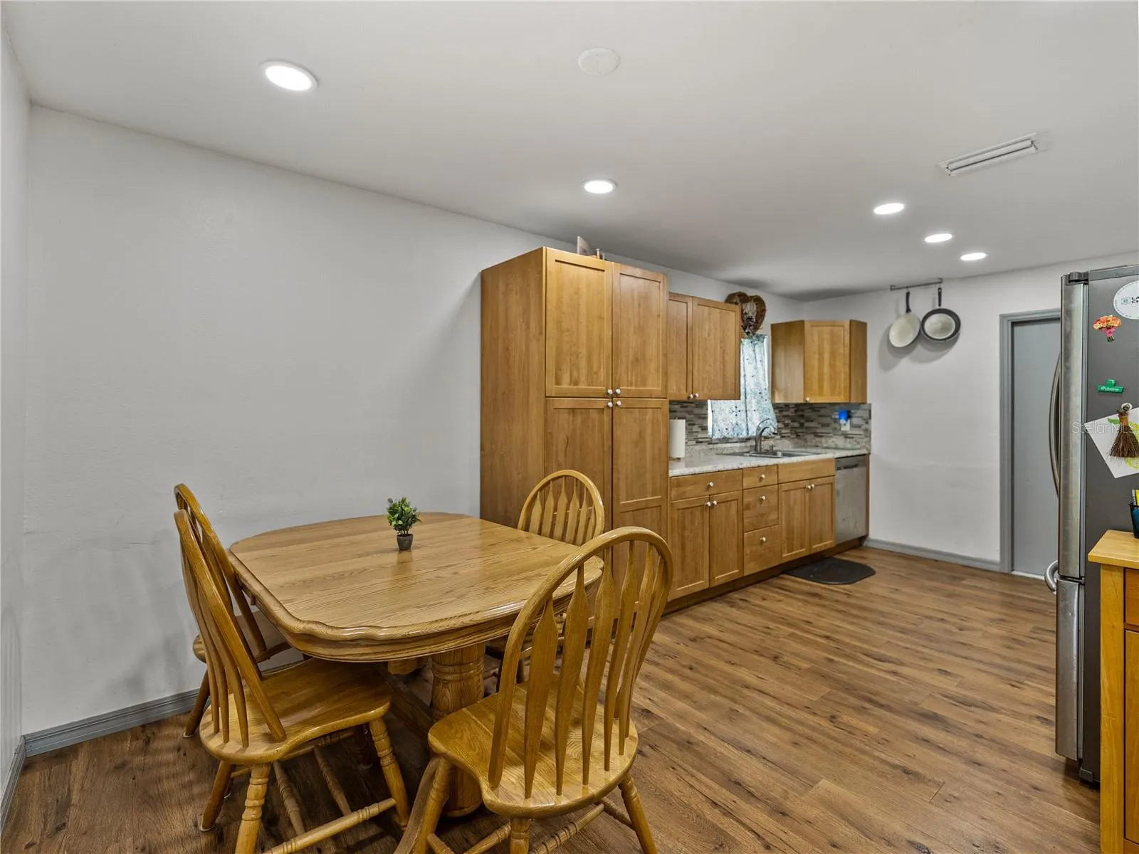 407 RED HAWK LOOP