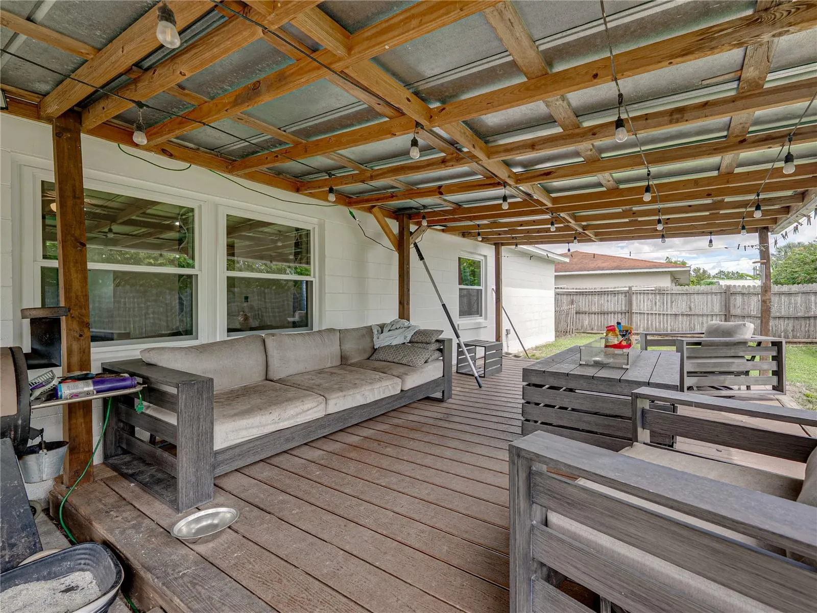 407 RED HAWK LOOP