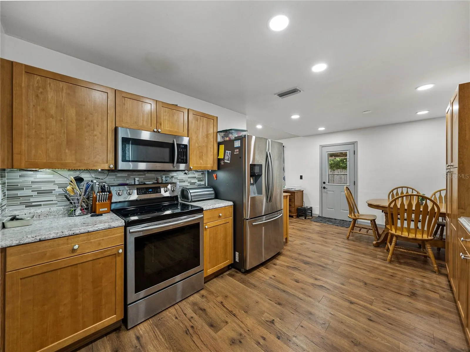 407 RED HAWK LOOP