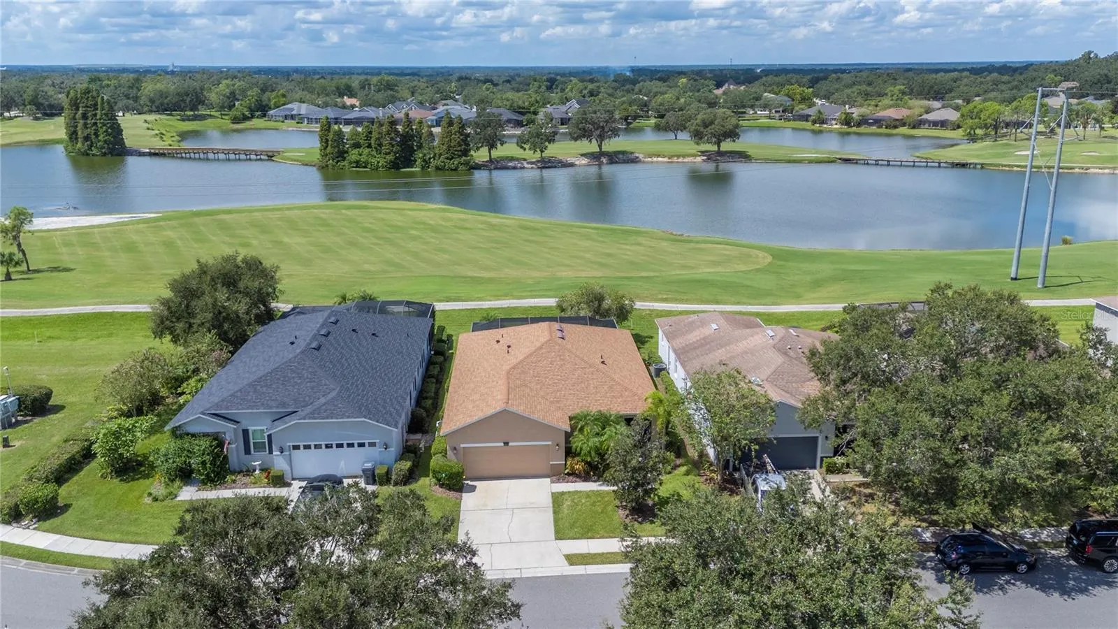 6973 LAKE EAGLEBROOKE DR