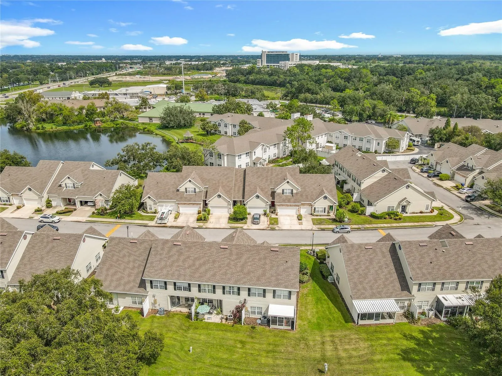 2051 WINTERSET DR