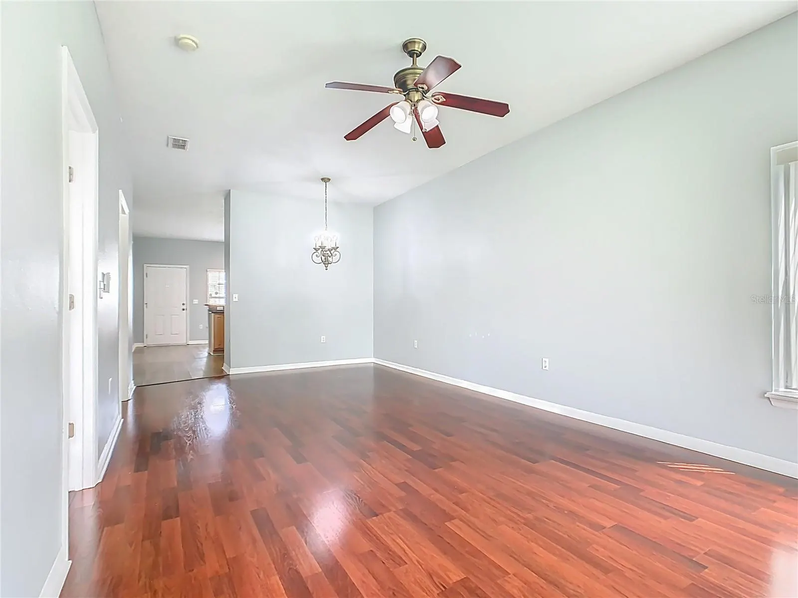 2051 WINTERSET DR