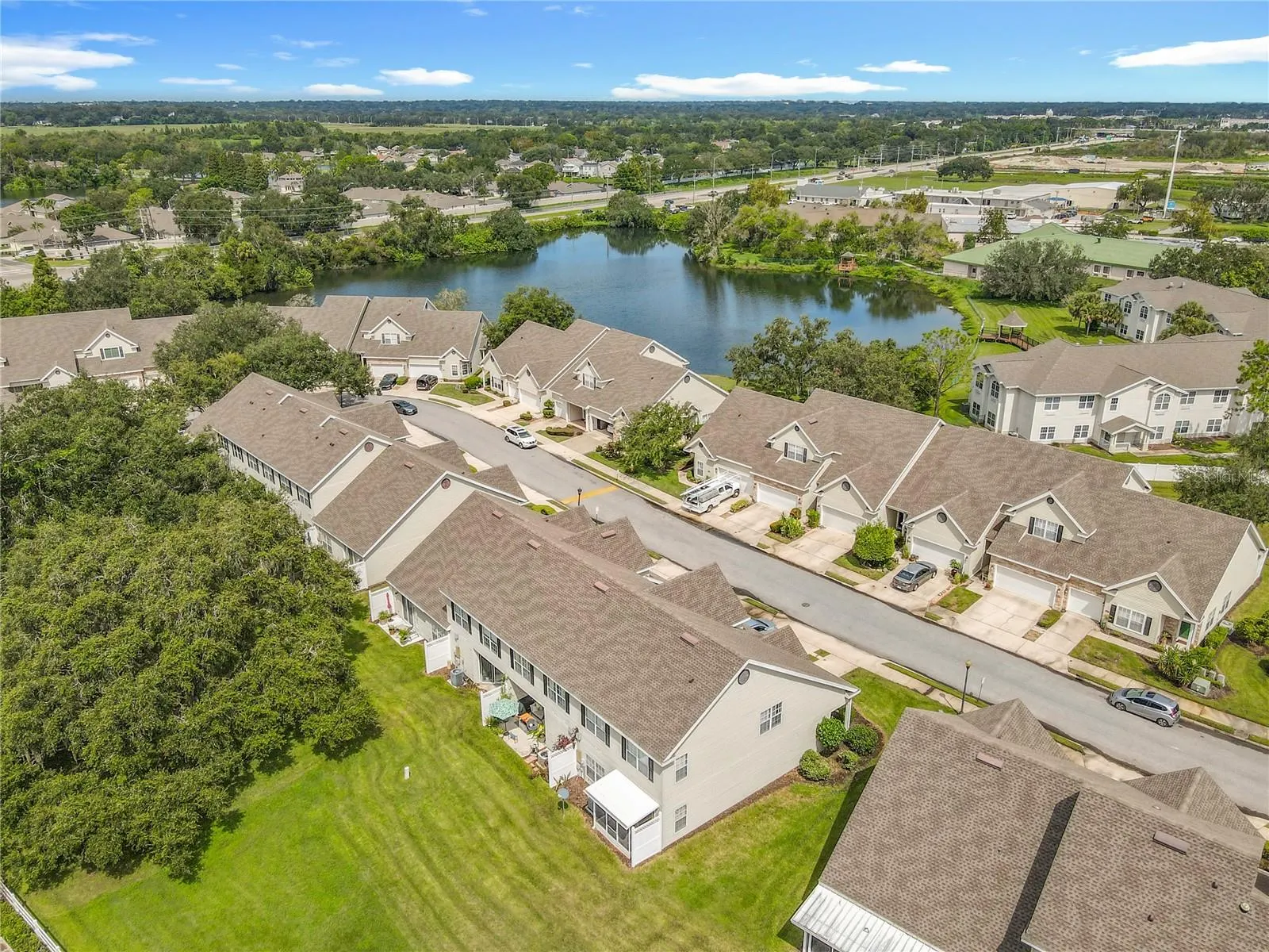 2051 WINTERSET DR