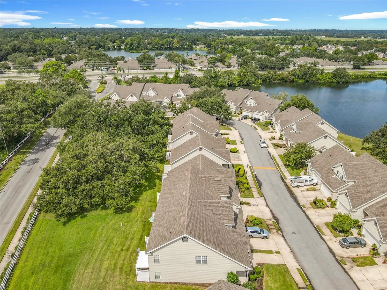 2051 WINTERSET DR