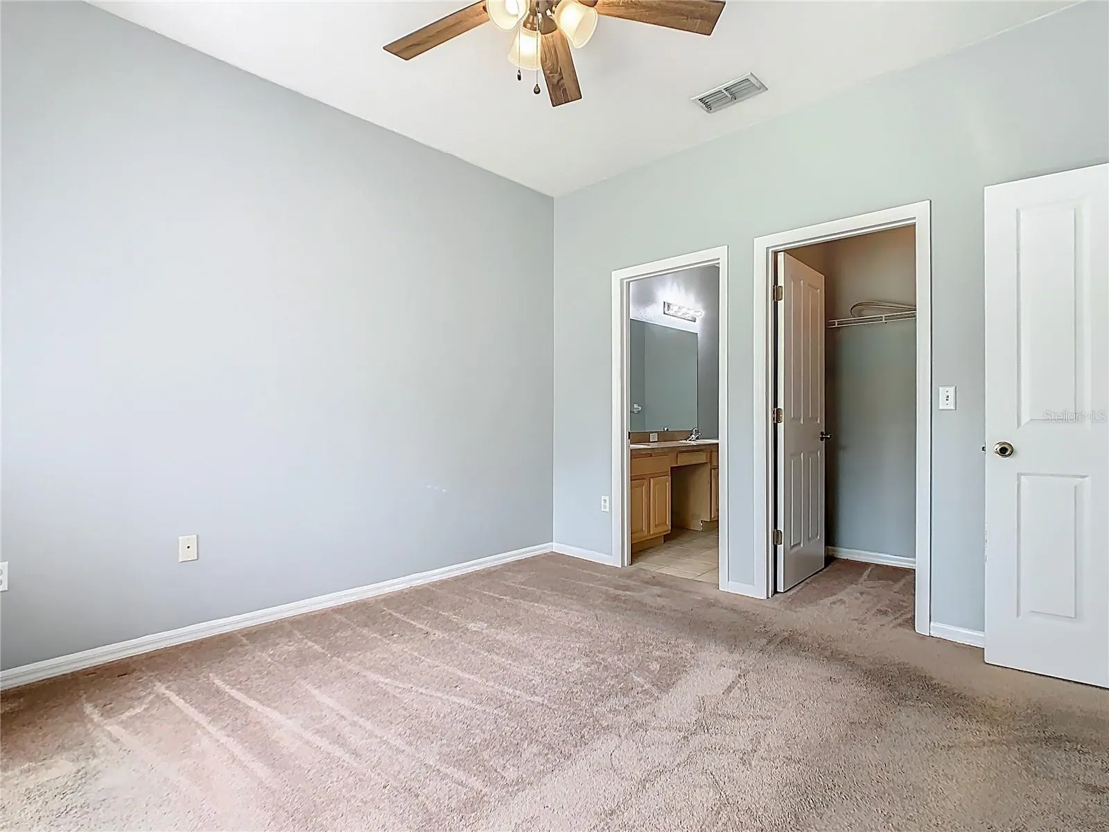 2051 WINTERSET DR