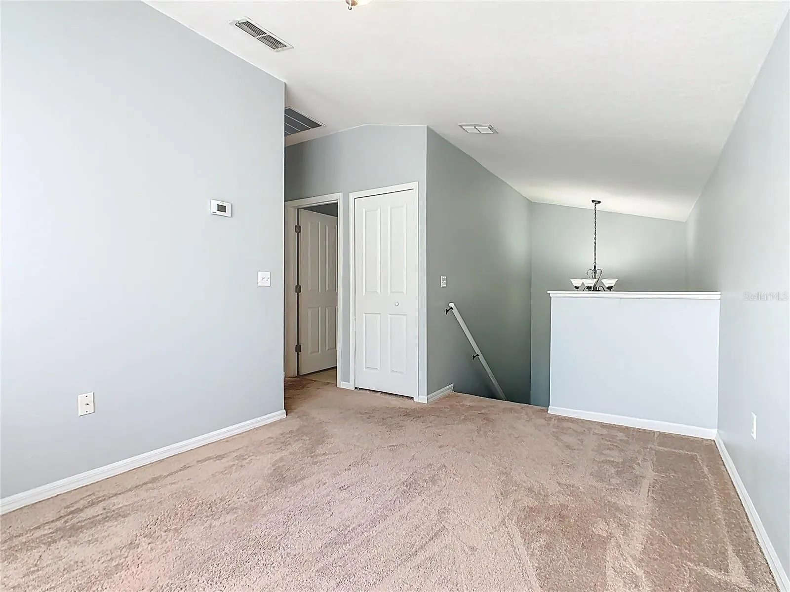 2051 WINTERSET DR