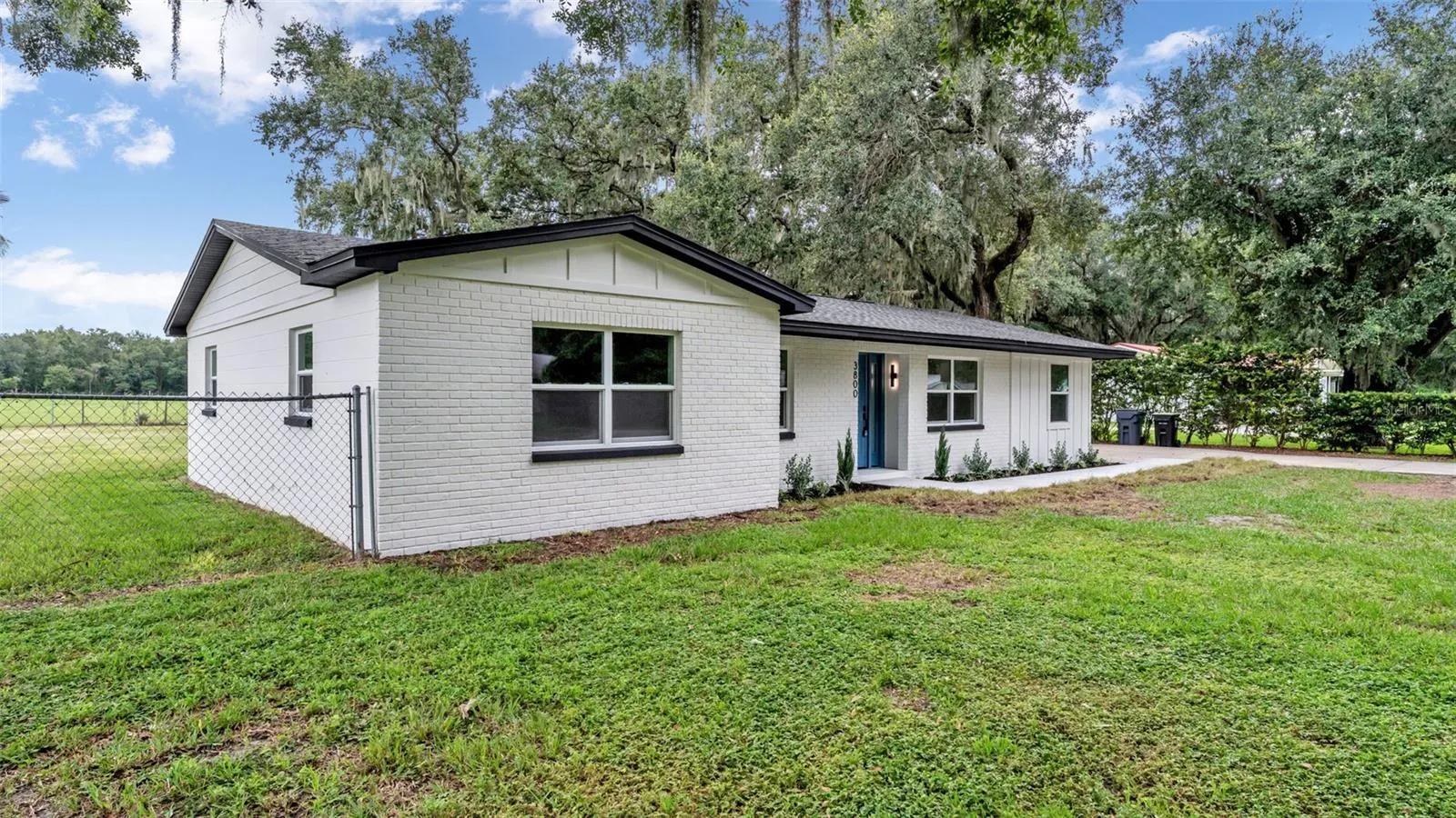 3800 LEVINS RD