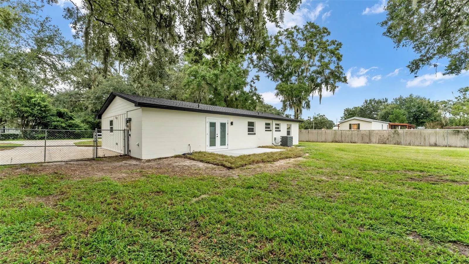 3800 LEVINS RD