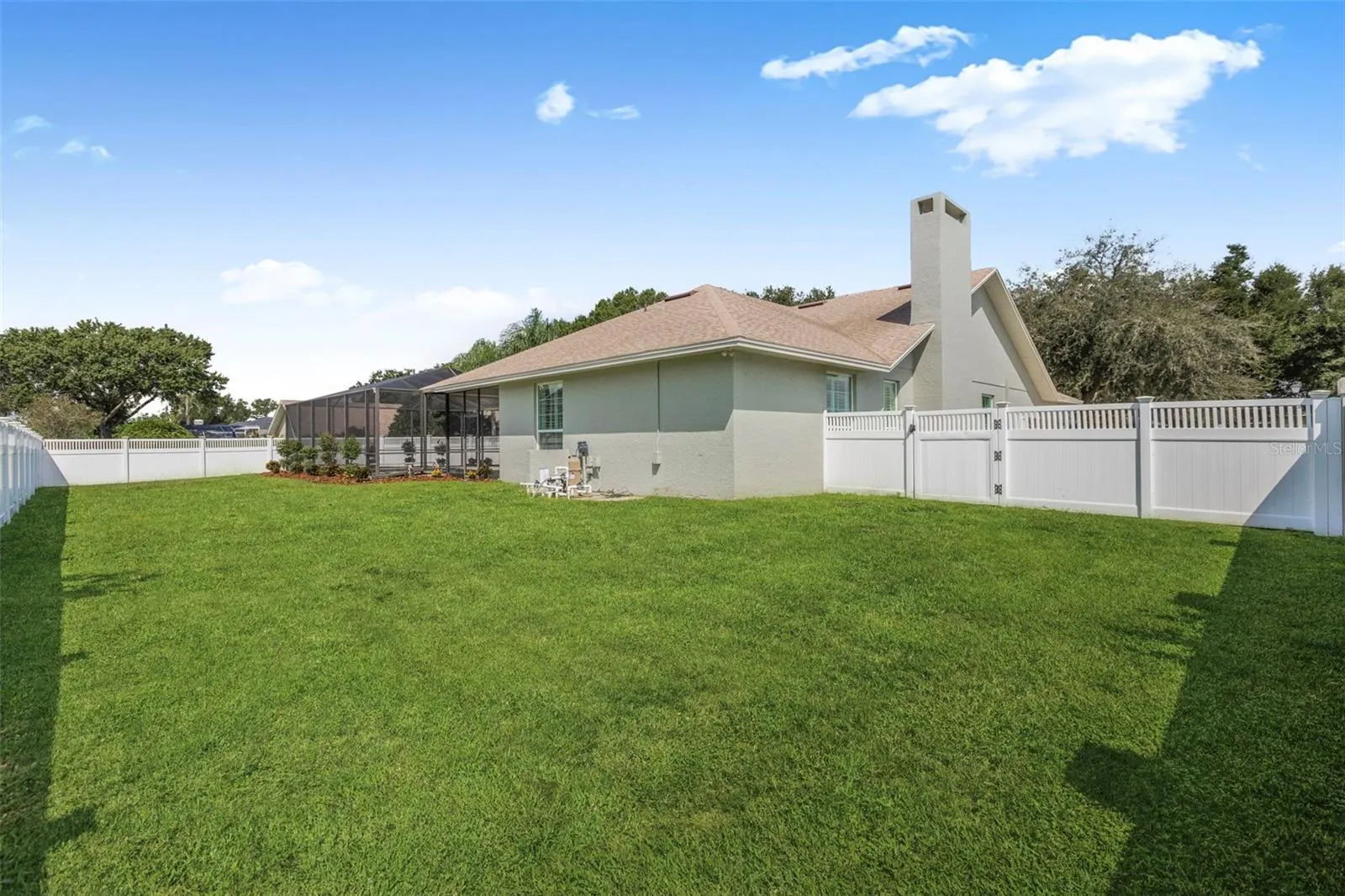 803 HAMILTON PLACE DR