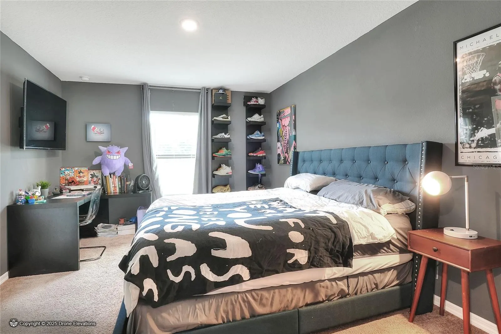 2166 MANDARIN LOOP