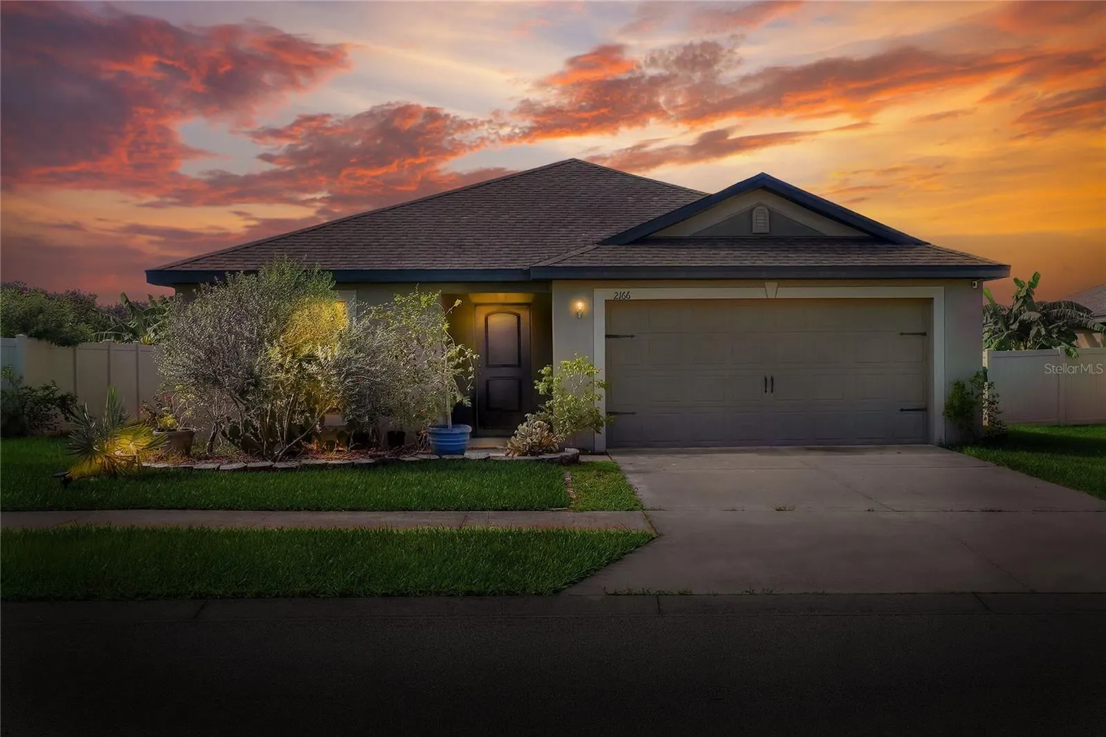 2166 MANDARIN LOOP