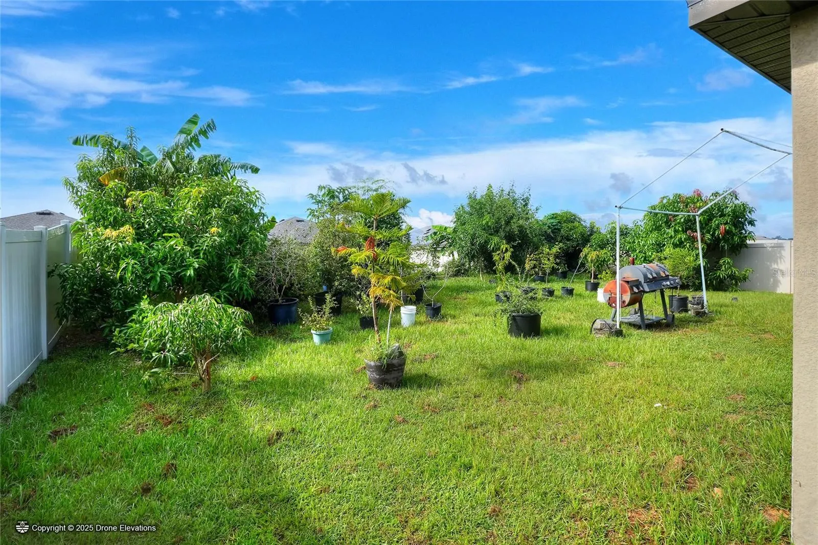 2166 MANDARIN LOOP