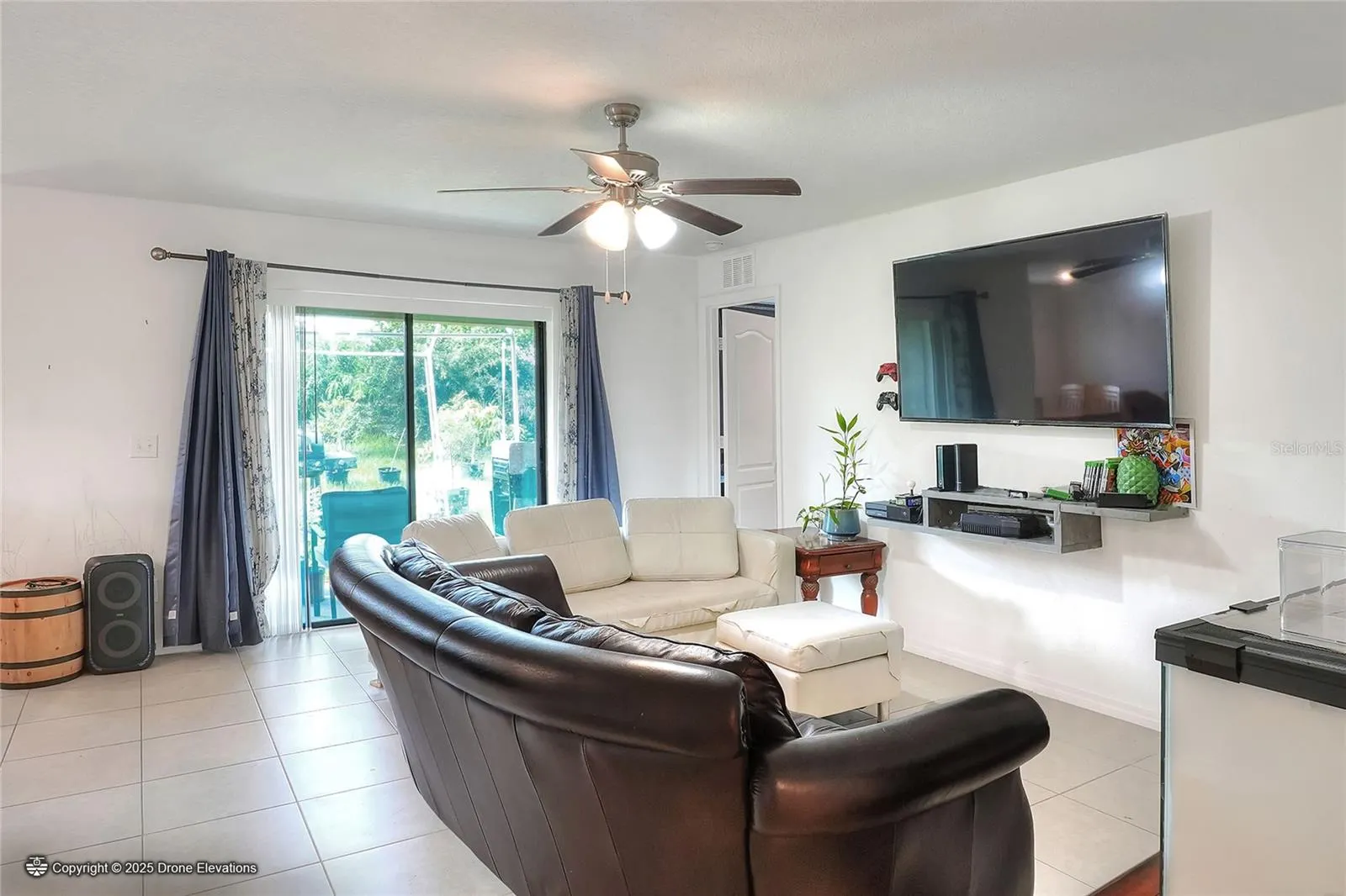 2166 MANDARIN LOOP